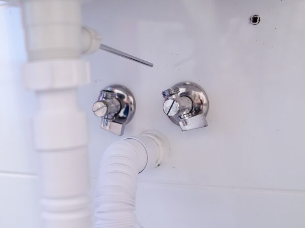 Recourir à un Plombier à Lyon pour l'Installation de Votre Cumulus: Un Guide Pratique